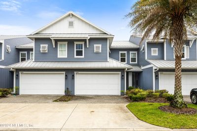 2340 Beach Boulevard, Townhouse with 3 bedrooms, 3 bathrooms and null parking in Jacksonville Beach FL | Image 2