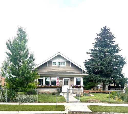 724 4th St, Valier, MT, 59486-7703 | Card Image