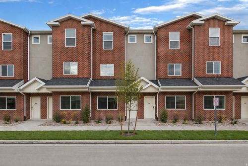 445 W 980 S, Ogden, UT, 84404-6377 | Card Image