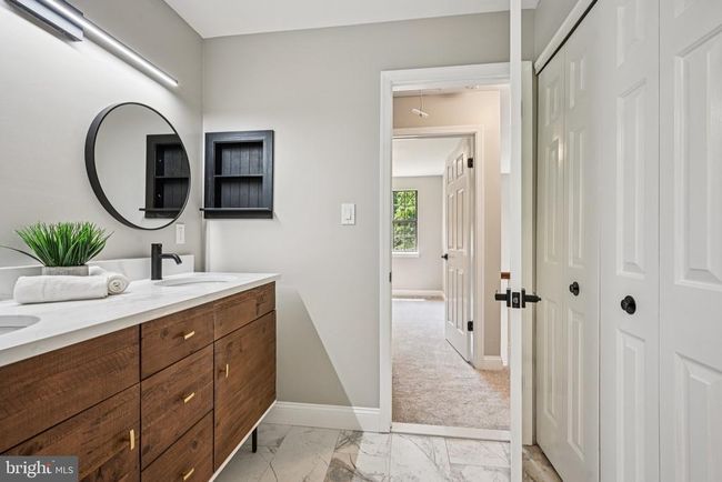 21 Holly Oak Dr, House other with 5 bedrooms, 3 bathrooms and null parking in Voorhees NJ | Image 39