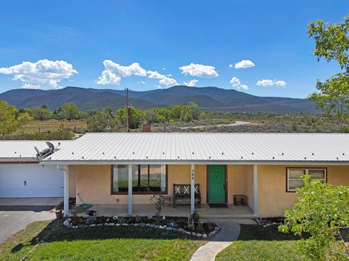 560 Camino Coronado, Taos, NM, 87571-6643 | Card Image