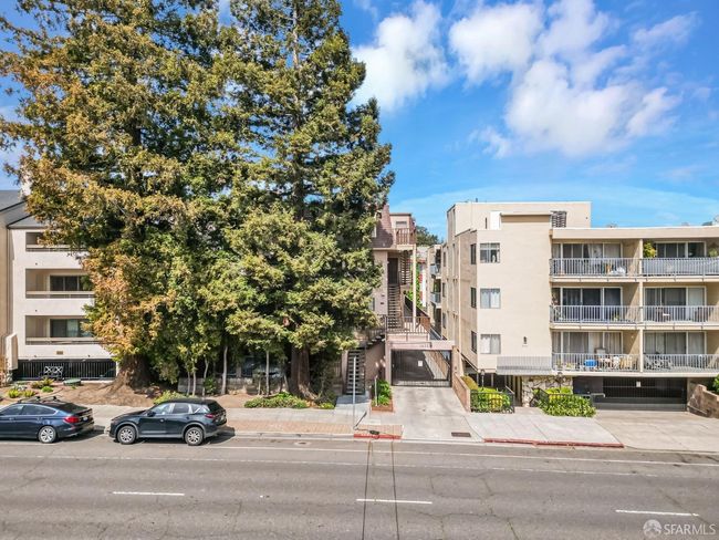 APT-4 - 1432 San Carlos Ave, Condo with 2 bedrooms, 3 bathrooms and 2 parking in San Carlos CA | Image 30