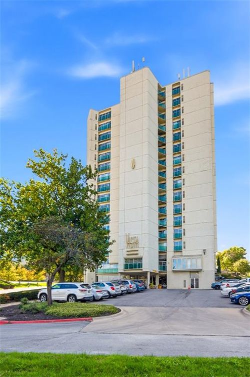 101-3838 Rainbow Blvd, Kansas City, KS, 66103-2931 | Card Image
