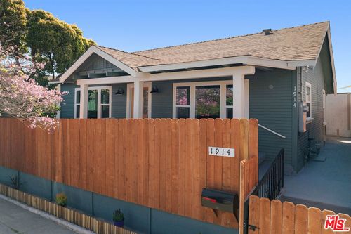 1914 Bellevue Ave, Los Angeles, CA, 90026-4120 | Card Image