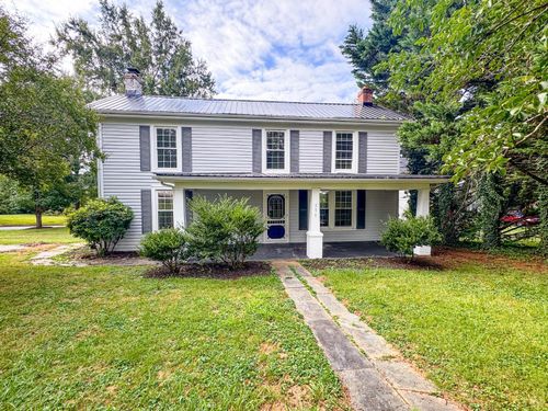 176 N Main St, Amherst, VA, 24521-3010 | Card Image