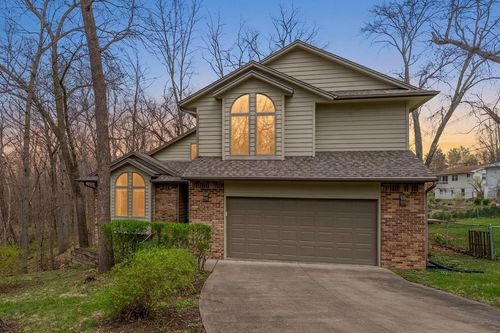 24 Samuel Dr, Iowa City, IA, 52245-5652 | Card Image