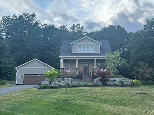 3817 Gully Rd, Skaneateles, NY, 13152-8811 | Card Image