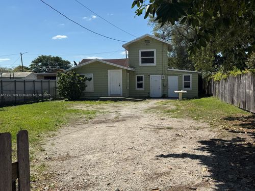 1612 Nw 51st Ter, Miami, FL, 33142-3824 | Card Image