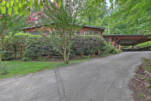 162 Lakeside Dr, Butler, TN, 37640-5015 | Card Image