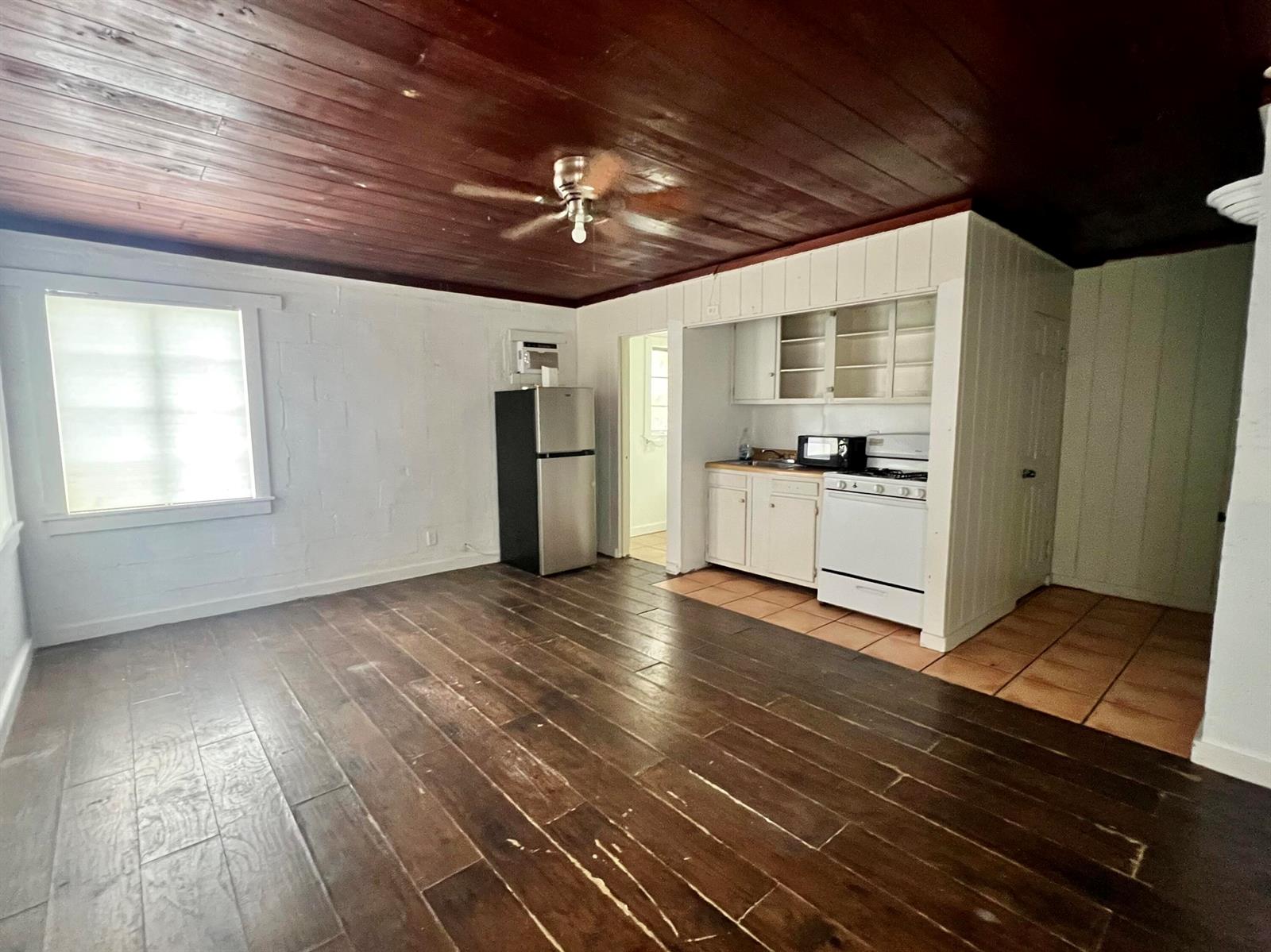 Residential Lease in Fort Pierce 2
