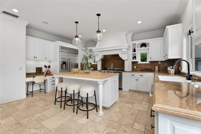 411 Snug Harbor Rd, House other with 5 bedrooms, 5 bathrooms and 3 parking in Newport Beach CA | Image 28