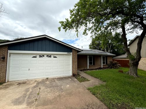 13618 Cobble Way Cir, San Antonio, TX, 78231-1806 | Card Image