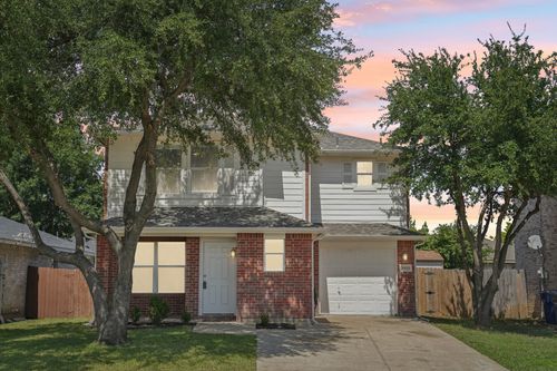 3920 Gray Oak Pl, Dallas, TX, 75212-1590 | Card Image