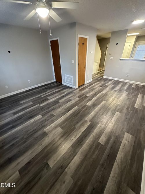 2915 Faversham Pl, Raleigh, NC, 27604-4068 | Card Image