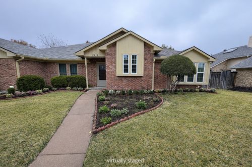 2218 Overview Ln, Garland, TX, 75044-7304 | Card Image