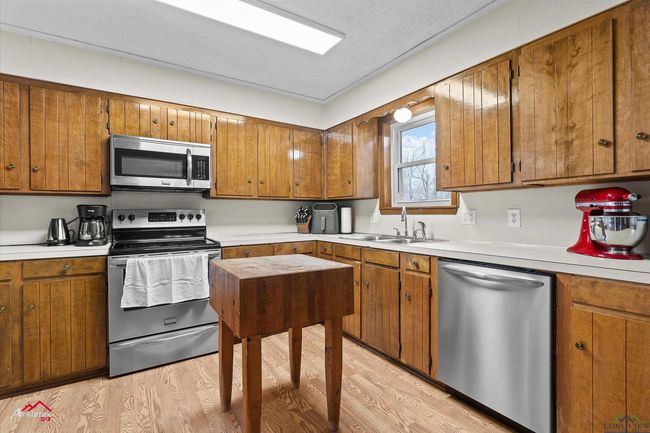 8266 State Highway 7 E, House other with 4 bedrooms, 3 bathrooms and null parking in Joaquin TX | Image 9