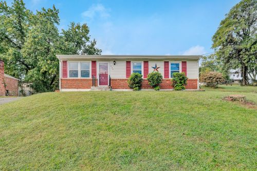592 Stacie Dr, Vinton, VA, 24179-1216 | Card Image