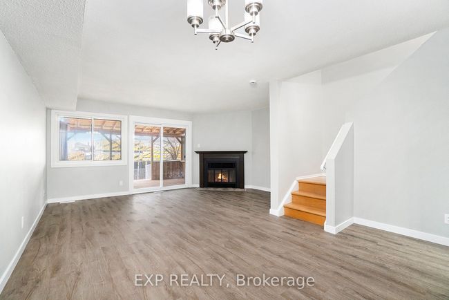 39 Dignard St, House attached with 3 bedrooms, 2 bathrooms and 1 parking in Embrun ON | Image 6