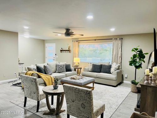 4335 N La Linda Rama, Tucson, AZ, 85718 | Card Image