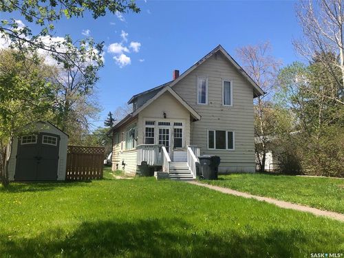 215 Main St, Arcola, SK, S0C0G0 | Card Image