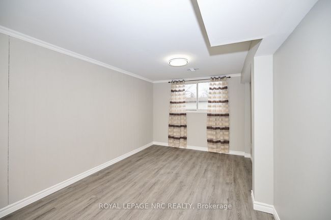 7405 Susan Cres, House other with 4 bedrooms, 2 bathrooms and 4 parking in Niagara Falls ON | Image 15