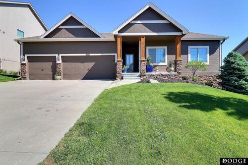 17514 Tibbles St, Omaha, NE, 68116-3194 | Card Image