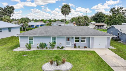 3246 Oswego St, PORT CHARLOTTE, FL, 33952-7026 | Card Image