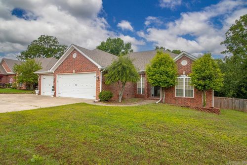 7032 Gap Ridge Dr, Sherwood, AR, 72120-4245 | Card Image