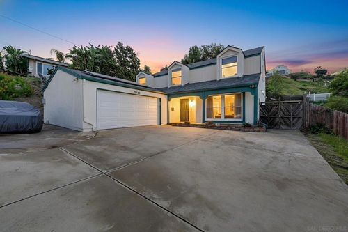 7923 Cinthia St, La Mesa, CA, 91941-6346 | Card Image