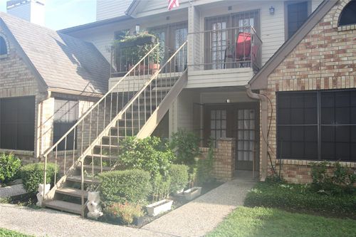 apt-a3-2425 Holly Hall St, Houston, TX, 77054-3930 | Card Image