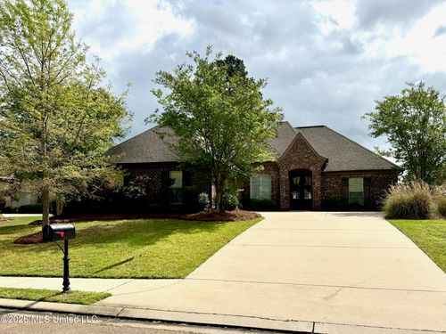 110 Tail Feather Dr, Madison, MS, 39110-4548 | Card Image