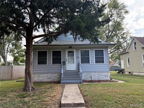 2246 Edison Ave, Granite City, IL, 62040-4719 | Card Image