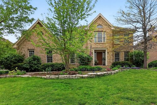 26W248 Tuckaway Court, Winfield, IL, 60190 | Card Image