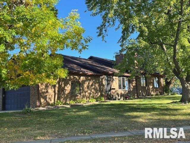 Kynnelworth Dr, Bettendorf, IA 52722