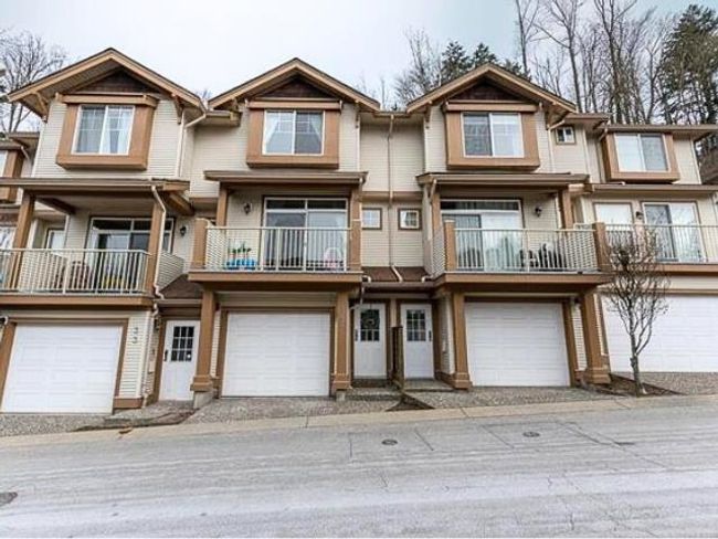 35 - 35287 Old Yale Road, Townhouse with 2 bedrooms, 2 bathrooms and 2 parking in Abbotsford BC | Image 2