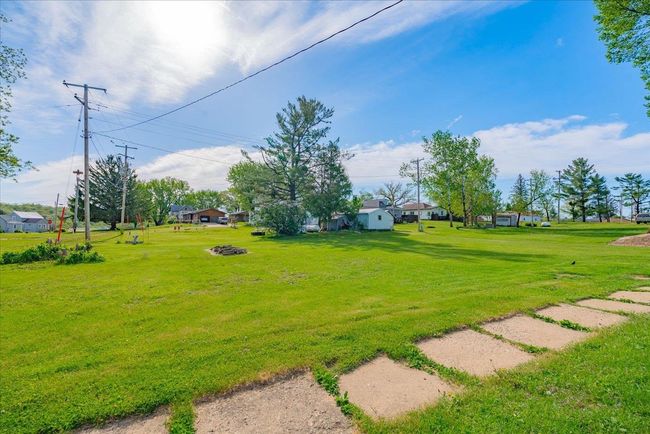 500 2 Nd Ave, House other with 2 bedrooms, 1 bathrooms and null parking in HOLLANDALE WI | Image 43