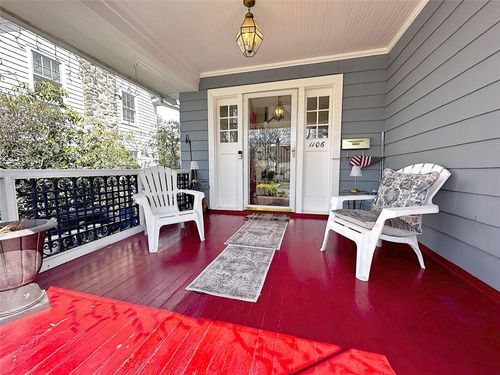 1106 Clay Ave, Pelham, NY, 10803-3205 | Card Image