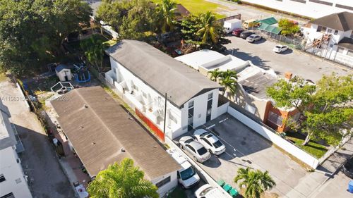 1542 Nw 35th St, Miami, FL, 33142-1803 | Card Image