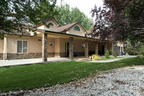 3237 Purdom Ln, Homedale, ID, 83628-3395 | Card Image