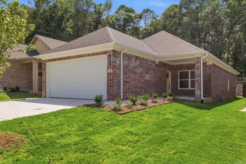 13403 Teton Dr, Little Rock, AR, 72211-4001 | Card Image