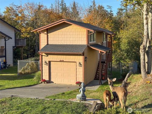 1329 Campbell Ave, Port Angeles, WA, 98362-2709 | Card Image