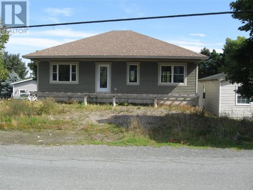 30 Chamberlains Rd, Conception Bay South, NL, A1W5E9 | Card Image