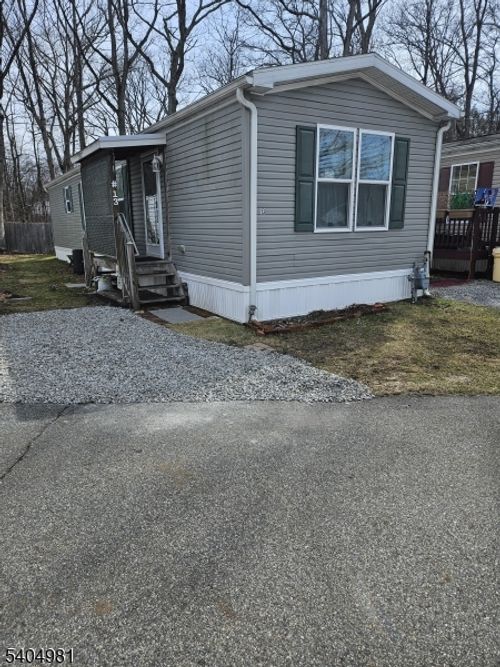 13-44 Ridge Rd, Oak Ridge, NJ, 07438-9620 | Card Image
