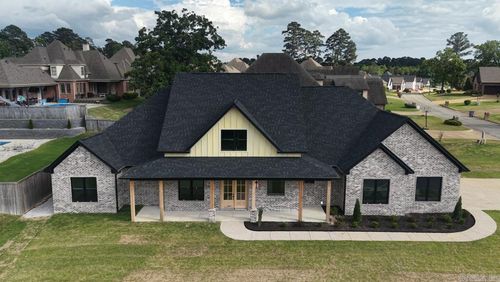 137 Arlington Park Ter, Hot Springs, AR, 71901-7983 | Card Image