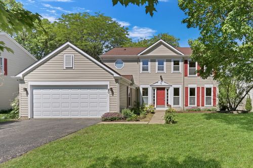 90 Southfield Dr, Vernon Hills, IL, 60061-3257 | Card Image