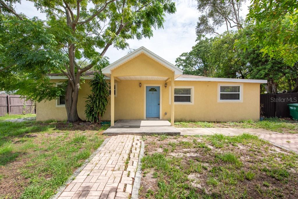 Meadow St, Tampa, FL 33611