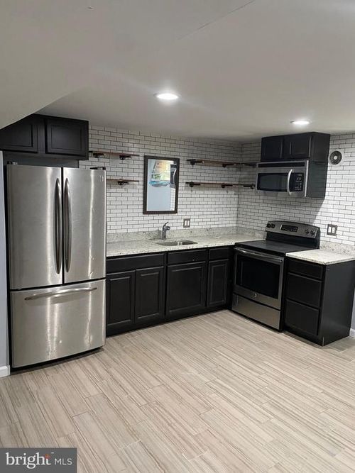 5806 Burgess Rd, DISTRICT HEIGHTS, MD, 20747-1214 | Card Image