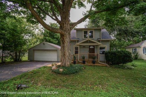 2217 Auburn Ave, Holt, MI, 48842-1105 | Card Image