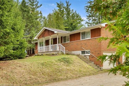 4620 Sideroad 20 N Road, Puslinch, ON, N1H6J3 | Card Image