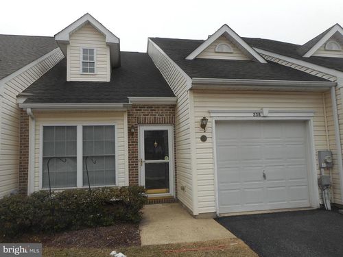 238 Gladstone Way, BEAR, DE, 19701-3518 | Card Image